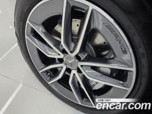 Mercedes-Benz GLB-Class AMG GLB35 4MATIC 2026 года из Южной Кореи