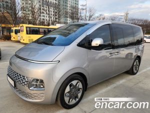 Hyundai Staria Tourer 11-Seater 2025 года из Южной Кореи