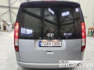 Hyundai Staria Tourer 11-Seater 2025 года из Южной Кореи