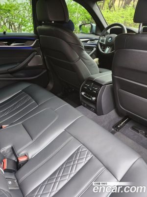 BMW 5-Series 530i xDrive M Sport 2023 года из Южной Кореи