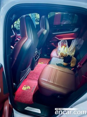 Porsche Cayenne 3.0 Coupe 2024 года из Южной Кореи