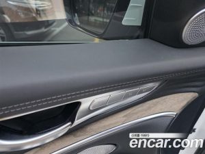 Kia K9 3.8 GDI AWD 2025 года из Южной Кореи