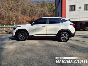 Kia Seltos Бензин 1.6 Turbo 2WD 2024 года из Южной Кореи