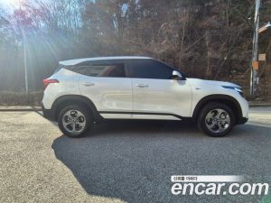 Kia Seltos Бензин 1.6 Turbo 2WD 2024 года из Южной Кореи