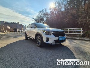 Kia Seltos Бензин 1.6 Turbo 2WD 2024 года из Южной Кореи