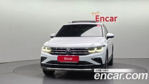 Volkswagen Tiguan 2.0 TDI 4 Prestige 2022 года из Южной Кореи
