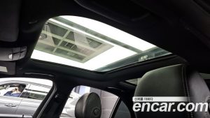 Mercedes-Benz E-Class E350 4MATIC AMG Line 2023 года из Южной Кореи