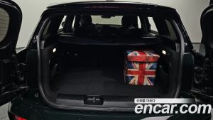 Mini Clubman JCW 2023 года из Южной Кореи