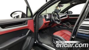 Porsche Cayenne 3.0 2024 года из Южной Кореи