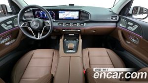 Mercedes-Benz GLE-Class GLE300d 4MATIC 2025 года из Южной Кореи