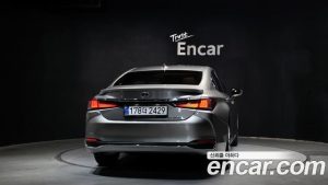 Lexus ES Executive 2026 года из Южной Кореи
