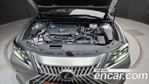 Lexus ES Executive 2026 года из Южной Кореи