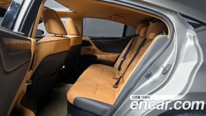 Lexus ES Executive 2026 года из Южной Кореи