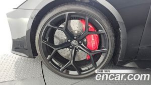 Audi RS7 4.0 TFSI 4WD Performance 2025 года из Южной Кореи