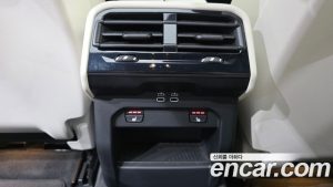 BMW 5-Series 520i M Sport 2024 года из Южной Кореи