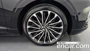 Hyundai Grandeur Calligraphy 2025 года из Южной Кореи