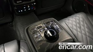 Genesis G80 Бензин 2.5 Turbo AWD 2026 года из Южной Кореи