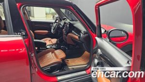 Mini Cooper 5Door CLASSIC 2024 года из Южной Кореи
