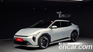 Kia EV4 Long Range 2WD 2026 года из Южной Кореи