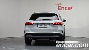 Mercedes-Benz GLA-Class GLA45 AMG 4MATIC+ 2023 года из Южной Кореи