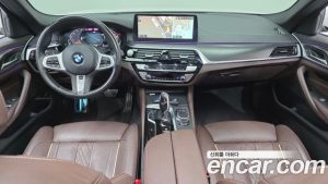 BMW 5-Series 523d M Sport 2023 года из Южной Кореи