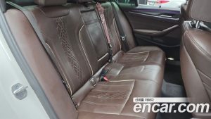 BMW 5-Series 523d M Sport 2023 года из Южной Кореи