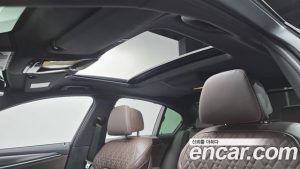 BMW 5-Series 523d M Sport 2023 года из Южной Кореи