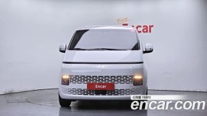 Hyundai Staria L3.5 Tourer 11-Seater 2025 года из Южной Кореи