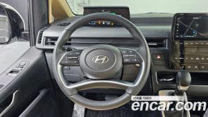 Hyundai Staria L3.5 Tourer 11-Seater 2025 года из Южной Кореи