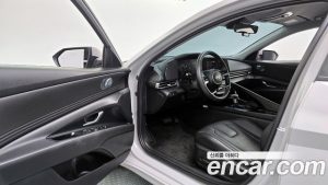 Hyundai AVANTE 1.6 2025 года из Южной Кореи