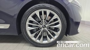 Kia K9 3.8 GDI AWD 2024 года из Южной Кореи