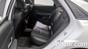Hyundai AVANTE Inspiration 2024 года из Южной Кореи