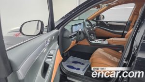 Genesis GV80 2.5T Бензин AWD 2024 года из Южной Кореи