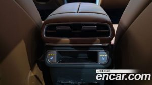 Genesis GV80 2.5T Бензин AWD 2024 года из Южной Кореи