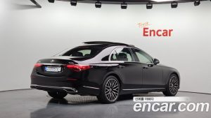 Mercedes-Benz S-Class S580L 4MATIC 2024 года из Южной Кореи