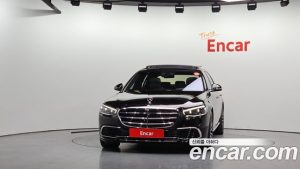 Mercedes-Benz S-Class S580L 4MATIC 2024 года из Южной Кореи