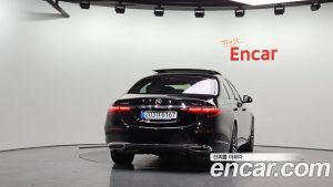 Mercedes-Benz S-Class S580L 4MATIC 2024 года из Южной Кореи