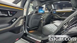 Mercedes-Benz S-Class S580L 4MATIC 2024 года из Южной Кореи