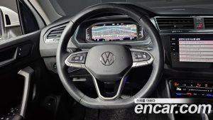 Volkswagen Tiguan 2.0 TDI Prestige 2023 года из Южной Кореи