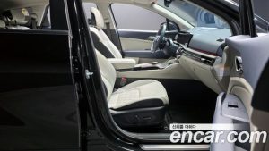 Kia Sportage HEV 1.6 2WD 2025 года из Южной Кореи