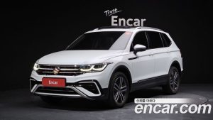 Volkswagen Tiguan 2.0 TSI Prestige 2023 года из Южной Кореи