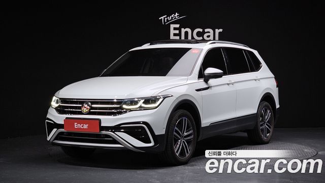 Volkswagen Tiguan 2.0 TSI Prestige 2023 года из Кореи