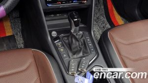 Volkswagen Tiguan 2.0 TSI Prestige 2023 года из Южной Кореи