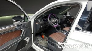 Volkswagen Tiguan 2.0 TSI Prestige 2023 года из Южной Кореи