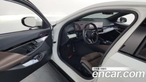 BMW 5-Series 523d xDrive M Sport 2024 года из Южной Кореи