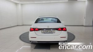 Mercedes-Benz E-Class E300 4MATIC Exclusive 2025 года из Южной Кореи