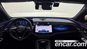 Mercedes-Benz E-Class E300 4MATIC Exclusive 2025 года из Южной Кореи
