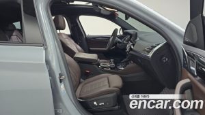BMW X4 xDrive M40i 2023 года из Южной Кореи