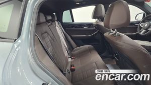 BMW X4 xDrive M40i 2023 года из Южной Кореи