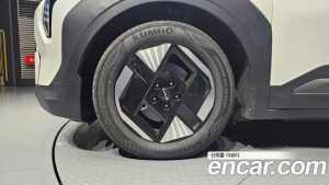 Kia EV3 Long Range 2WD 2025 года из Южной Кореи